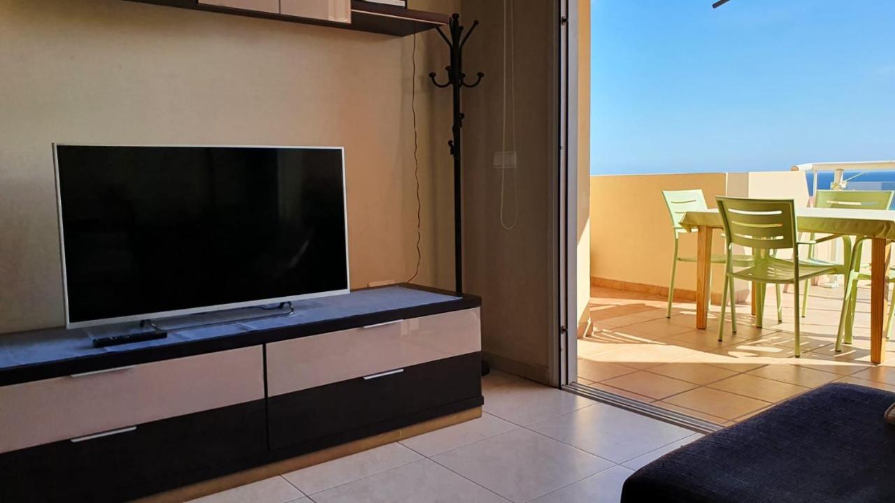 Mariline - Sea, Beach And Lighthouse View, Terrace, Wi-Fi Apartment Моро дел Хабле Екстериор снимка